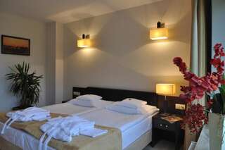 Курортные отели 4 Pory Roku & Spa Крыница-Здруй Двухместный номер с 1 кроватью или 2 отдельными кроватями и балконом-18
